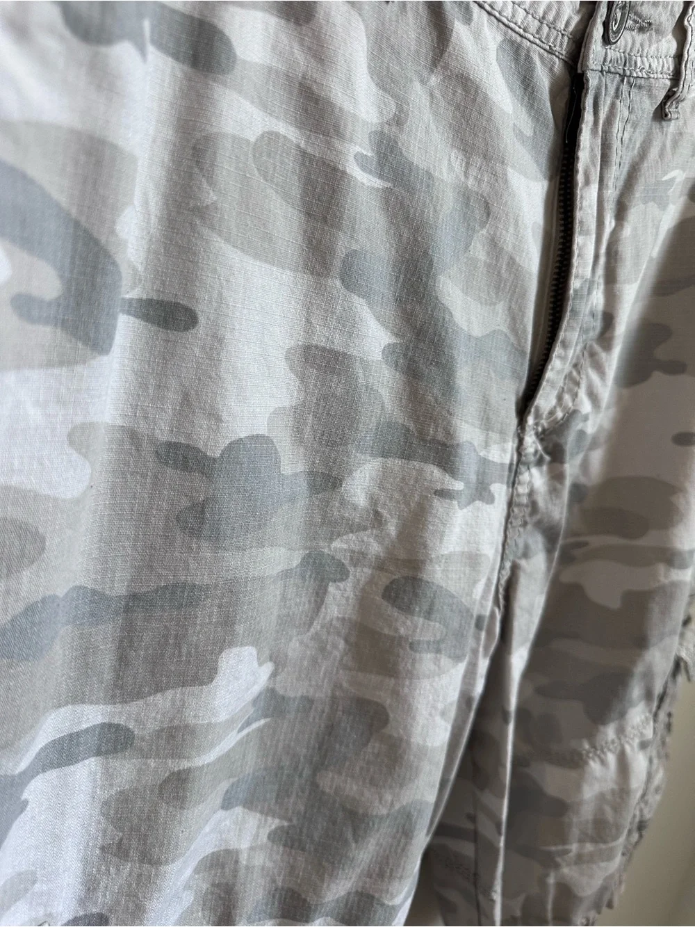 Buckle Black Isaac Athletic Fit Gray Camo Cargo Shorts Waist Mens 34 100% cotton